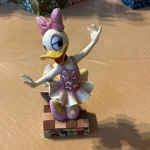 Disney / Jim Shore rare Pink and White Daisy Duck ballerina Figurine